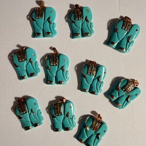 Vintage Carved Turquoise Elephant Pendant - Gold Filigree